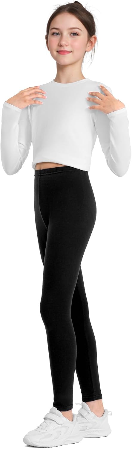 Girls black leggings in full length, elastic waist and smooth stretch fabric