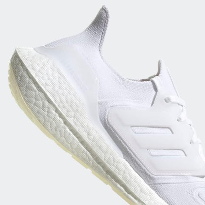 adidas Men's Ultraboost 22