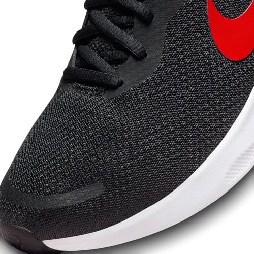 NIKE Men's Revolution 7 s Road R Sneaker