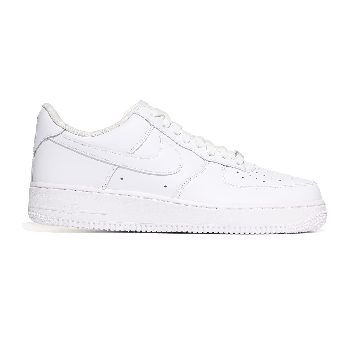 NIKE Men's Air Force 1 '07 Basketball Shoe