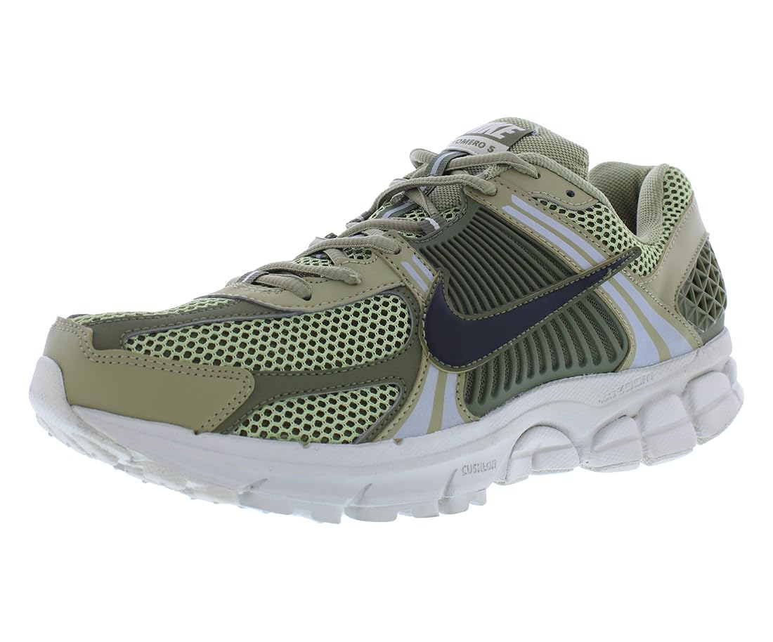 NIKE Men's Zoom Vomero 5 Sneaker