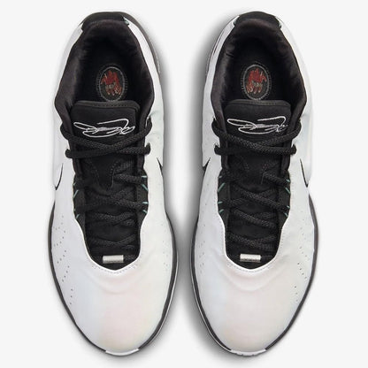 Nike Men's Lebron XXI Shoes