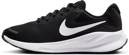 NIKE Women's Revolutin 7 Sneaker