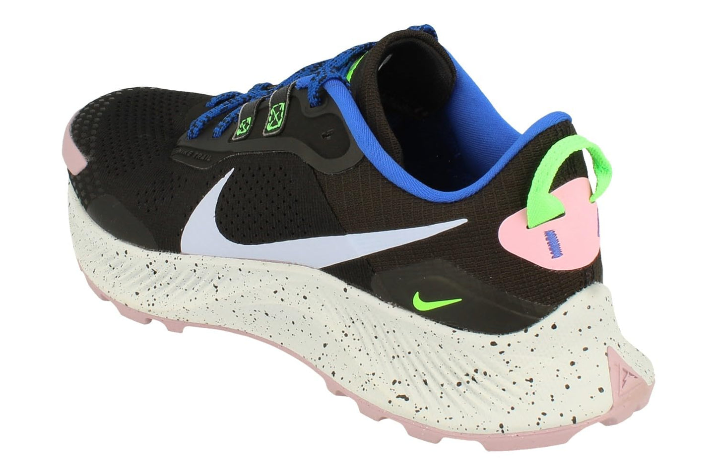 NIKE Women's Pegasus Trail 3 Walking Shoe