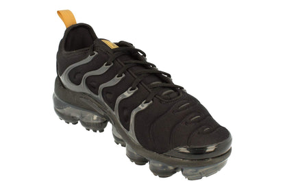 NIKE Men's Air Vapormax Plus Sneaker