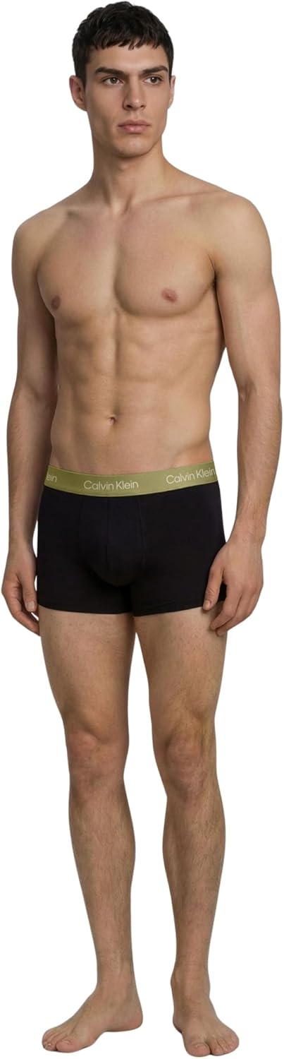 Calvin Klein Men’s 3 Pack Trunks with Logo Waistband