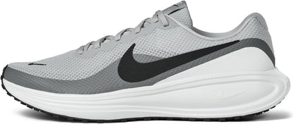 Nike Men's Revolution 8