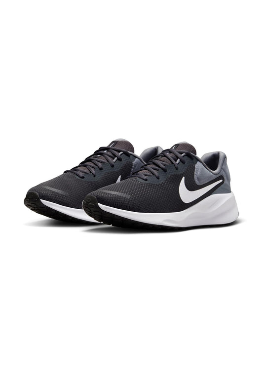 NIKE Men's Revolution 7 Sneaker