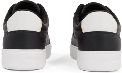 Tommy Hilfiger Women's Essential Chic Court Sneaker