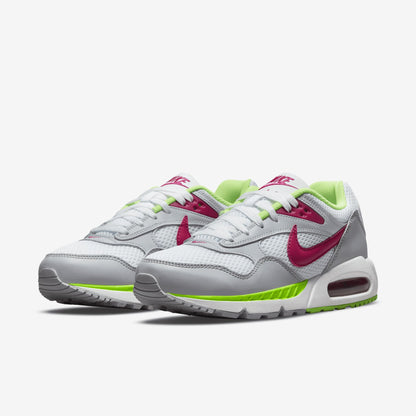 Nike Women's Air Max Correlate Sneaker