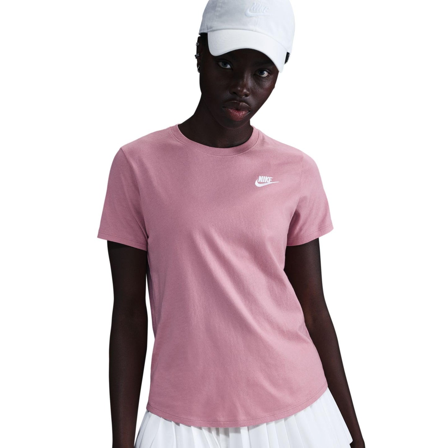 NIKE Women's Club T-Shirt (Pack of 1)