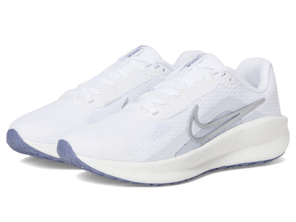NIKE Women's W Downshifter 13