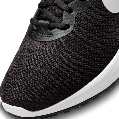 NIKE Men's Revolution 6 Sneaker