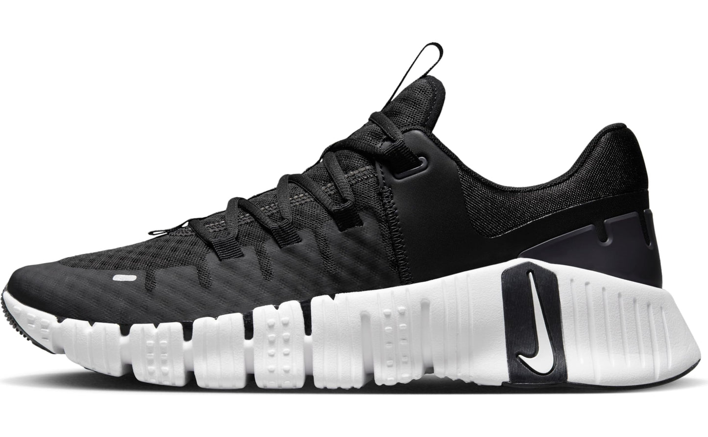 NIKE Men's Free Metcon 5 Sneaker