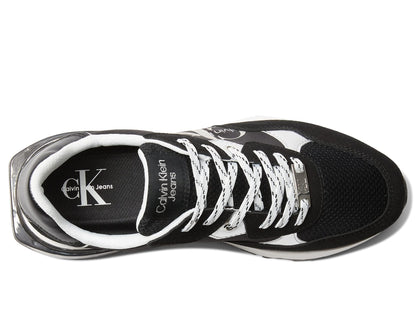 Calvin Klein Women's Magalee Sneaker