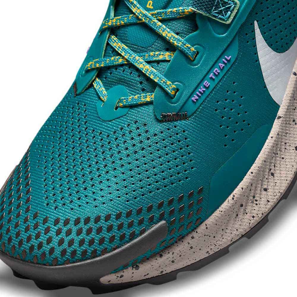 NIKE Men's Pegasus Trail 3 Running Shoe