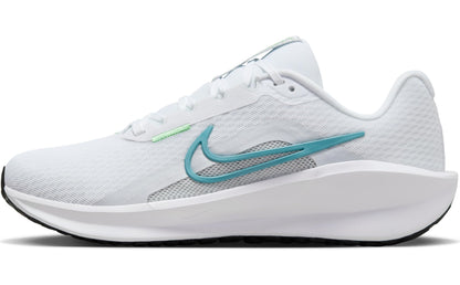 NIKE Women's W Downshifter 13