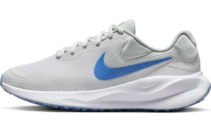 NIKE Women's Revolution 7 Low