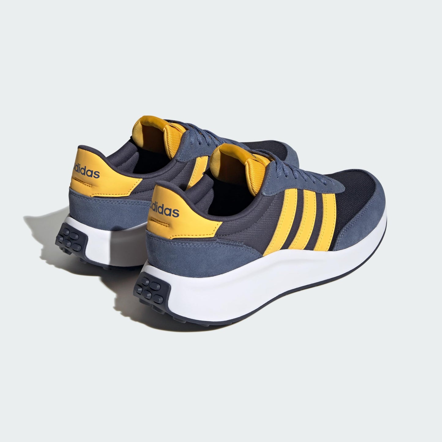 adidas Men's Run70s Running Shoes