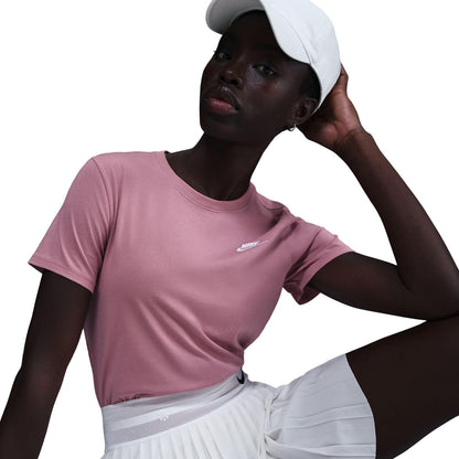 NIKE Women's Club T-Shirt (Pack of 1)