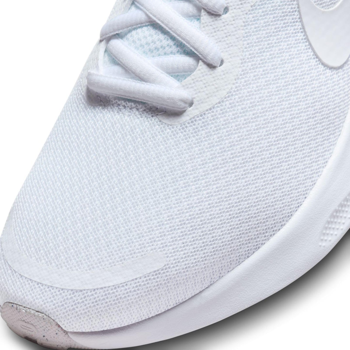 NIKE Women's Revolution 7 Low