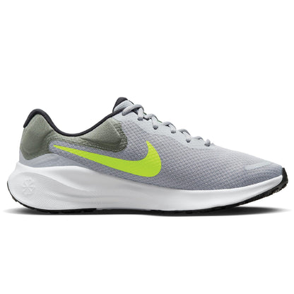 NIKE Men's Revolutin 7 Sneaker