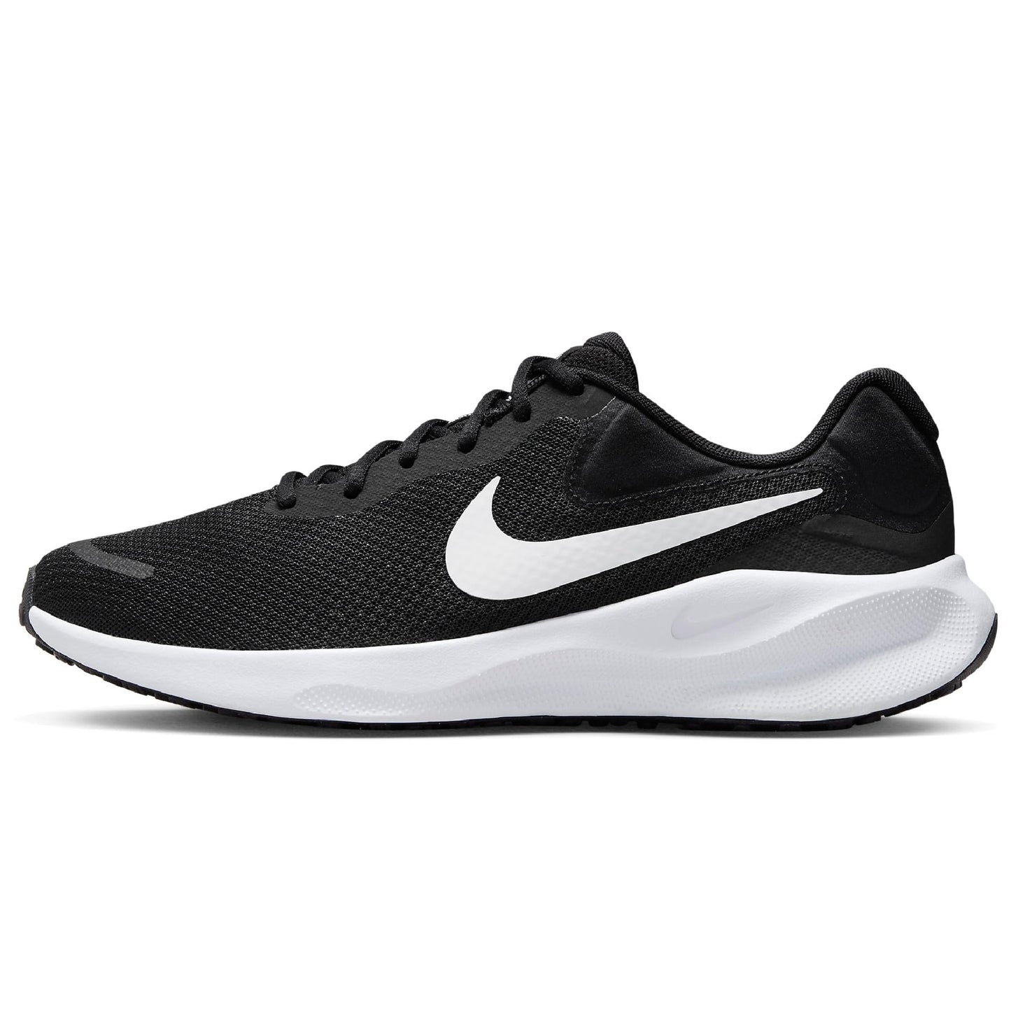 NIKE Men's Revolutin 7 Sneaker