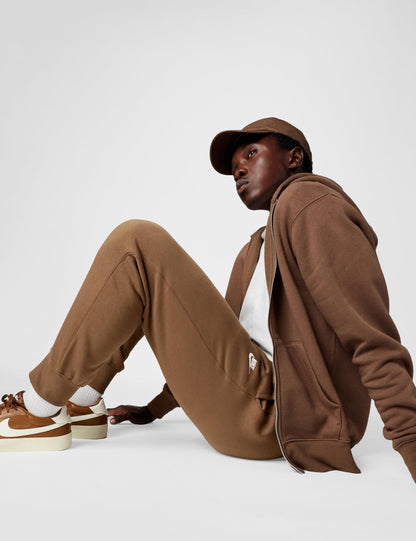 NIKE Men's Club Joggers Sweatpants