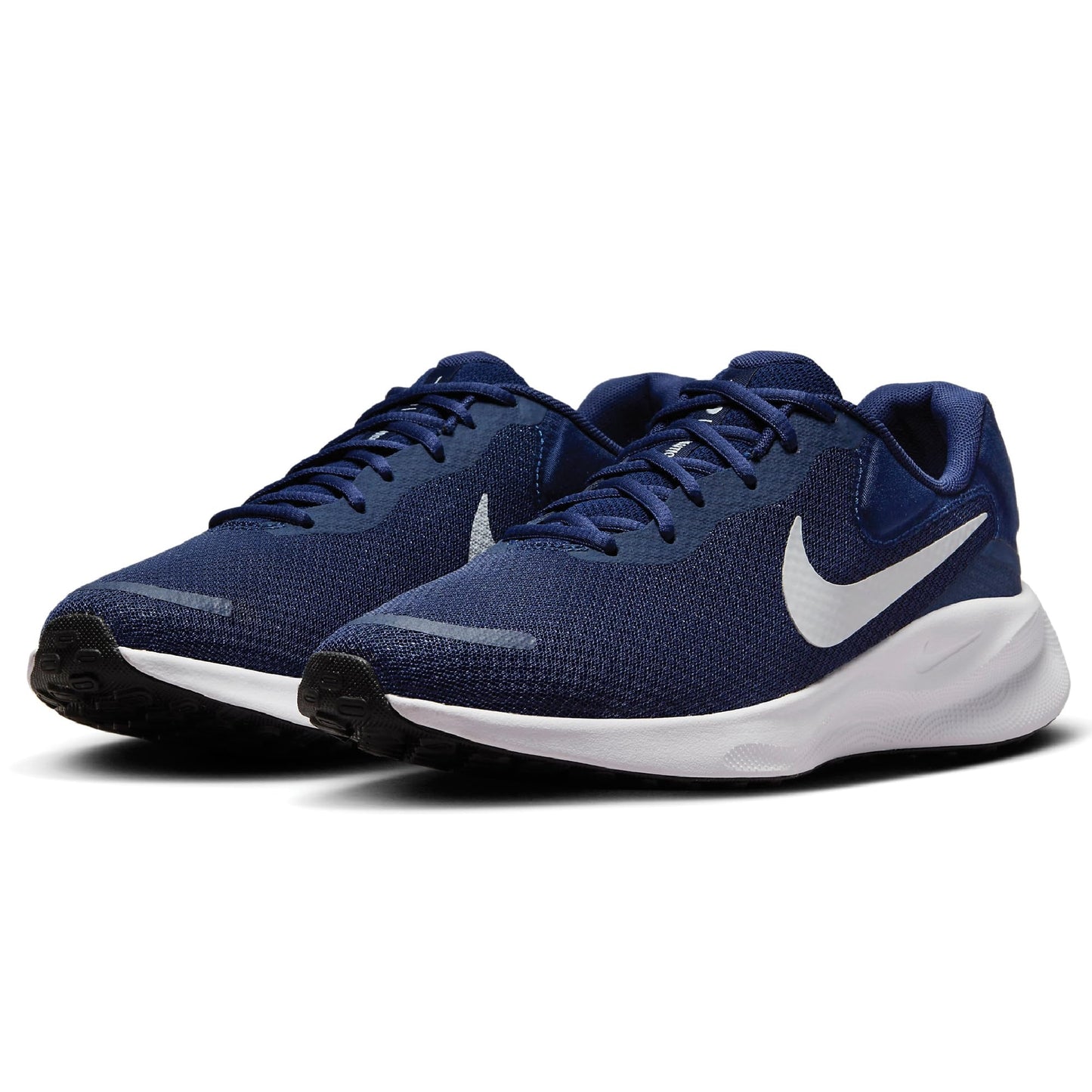 NIKE Men's Revolution 7Sneaker