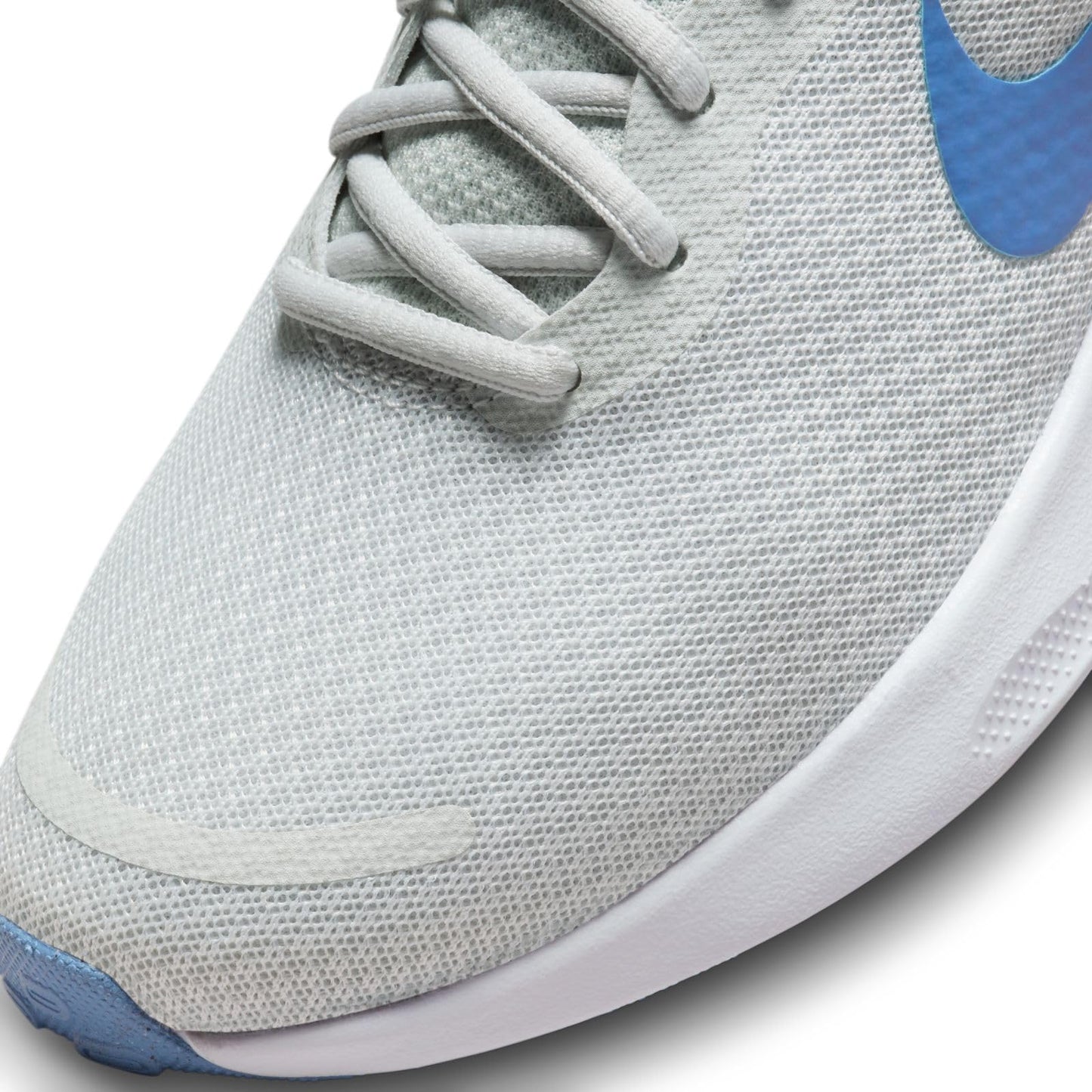 NIKE Women's Revolution 7 Low