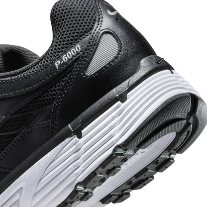 NIKE Men's P-6000