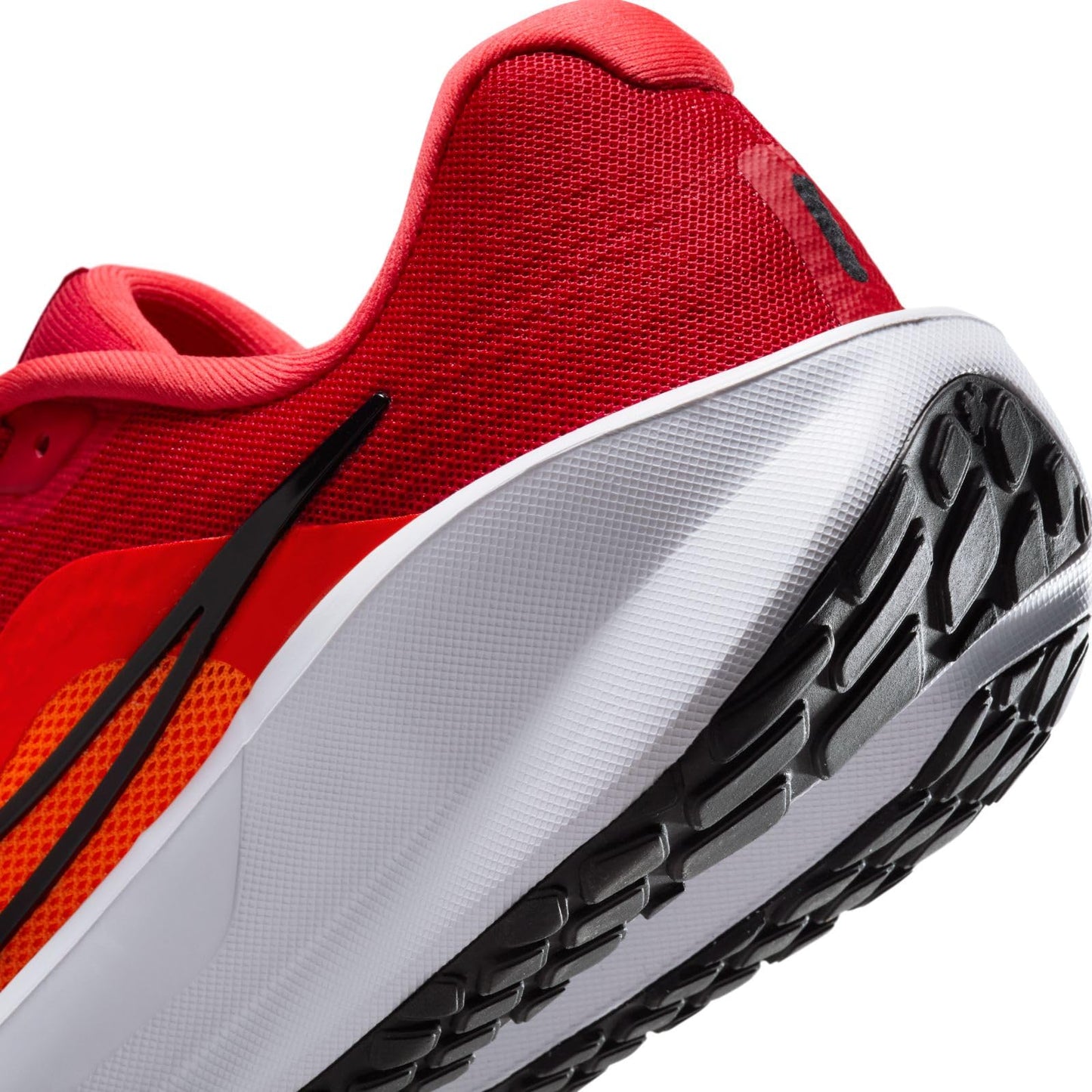 NIKE Men's Downshifter 13 Sneaker