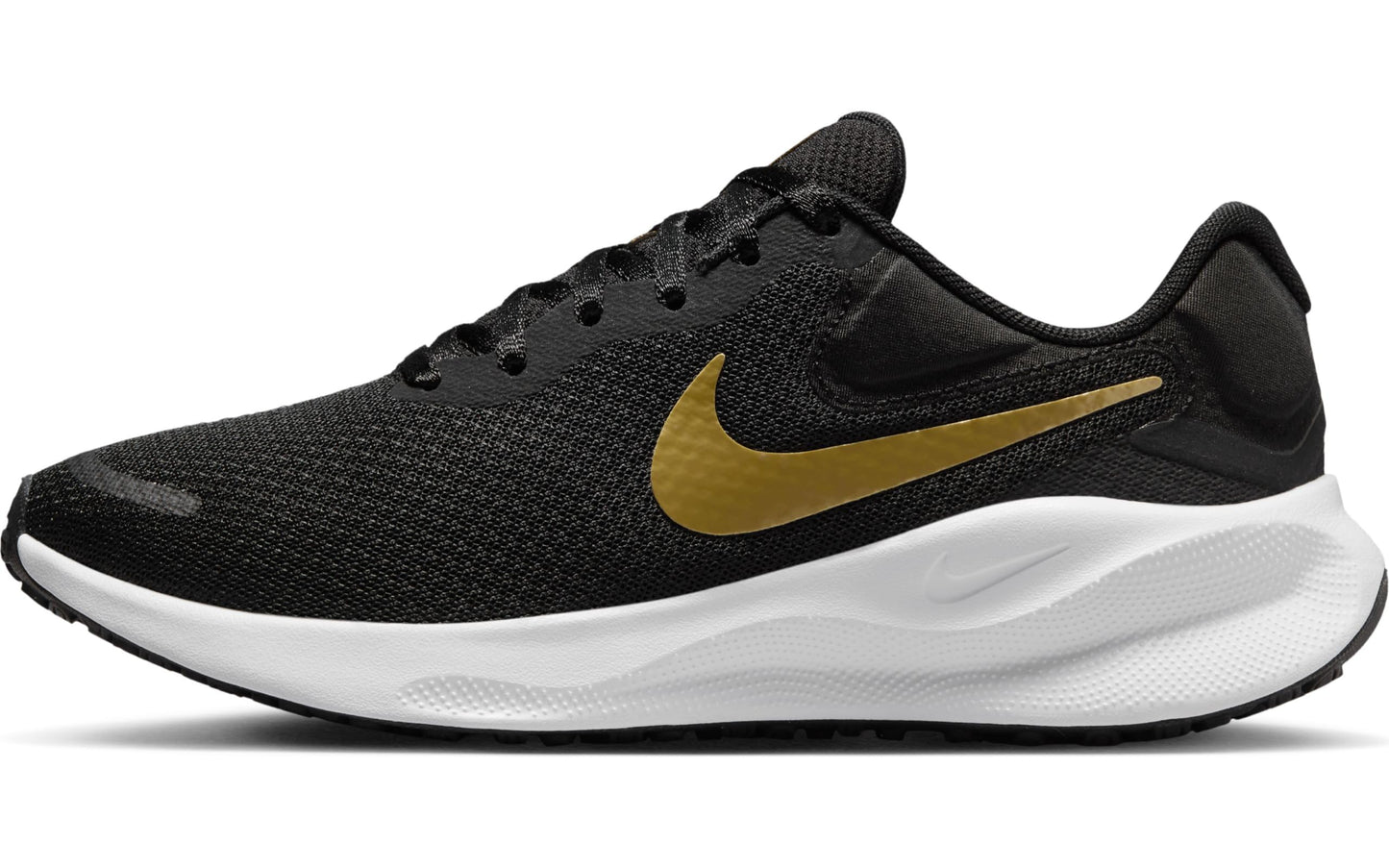 Nike Women's Revolution 7 Sneaker