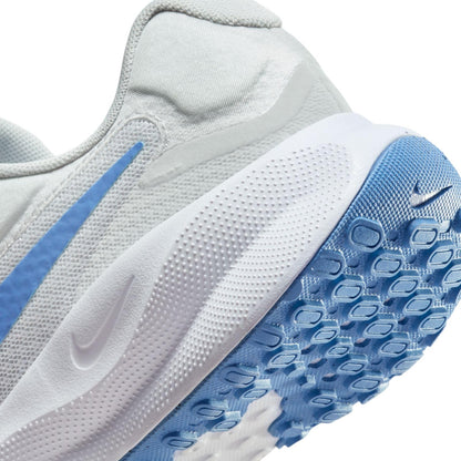 NIKE Women's Revolution 7 Low