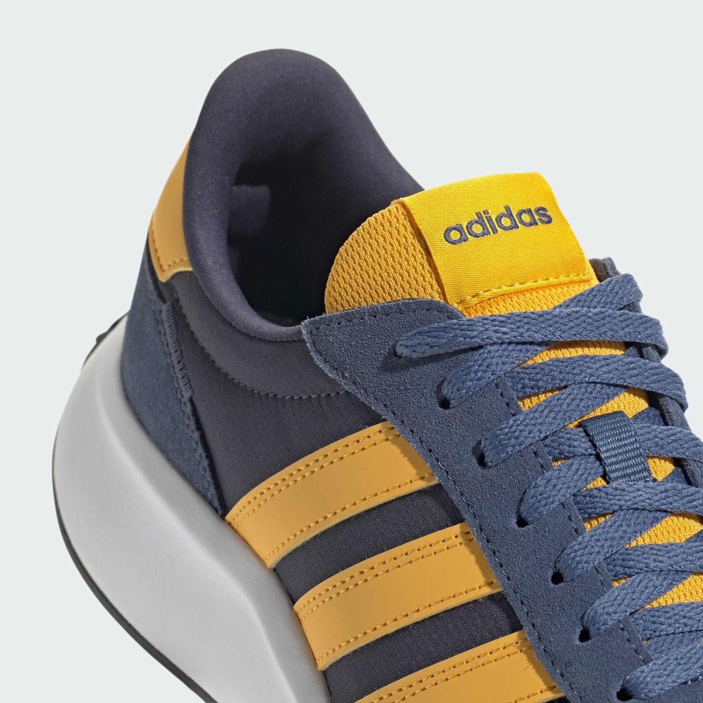 adidas Men's Run70s Running Shoes