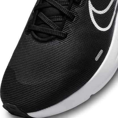 NIKE Women's Downshifter 12 Sneaker