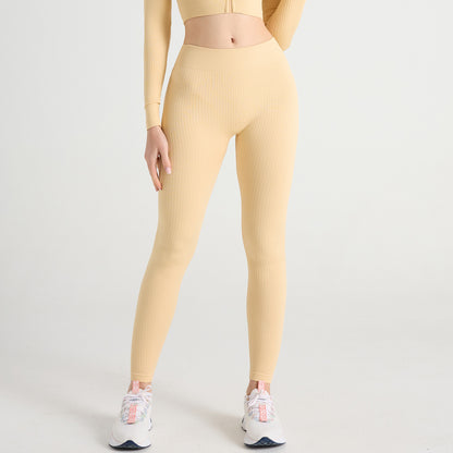 Women's Seamless Yoga Activewear – Tops, Bras & Bottoms
