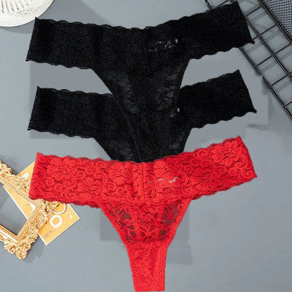 Women's Floral Lace Low-Rise Thongs – 3-Pack