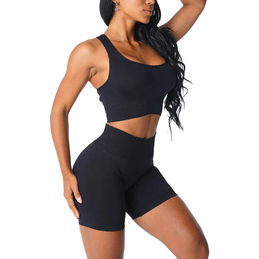 Ignite Seamless Sports Bra - Breathable Fitness Top