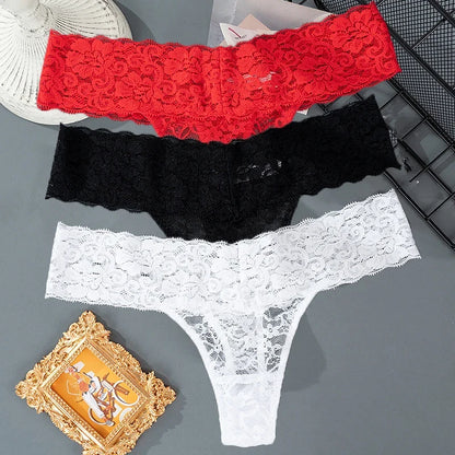 Women's Floral Lace Low-Rise Thongs – 3-Pack