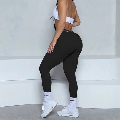 Women’s Low V-Back Scrunch Leggings – High Waist Seamless Yoga & Fitness Pants