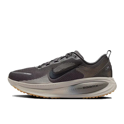 Nike Vomero 18