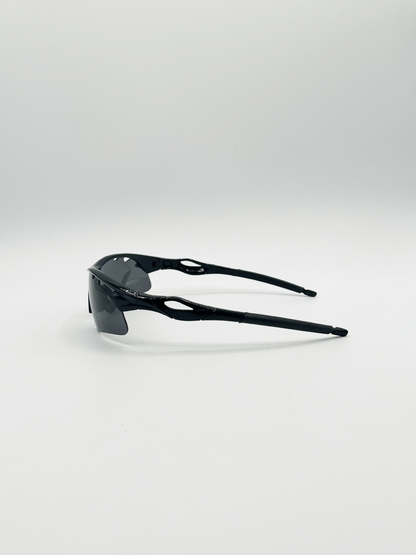 Outdoor Sunglasses in Black with Hard Case