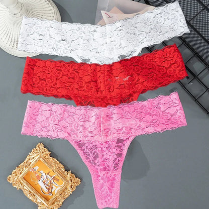 Women's Floral Lace Low-Rise Thongs – 3-Pack