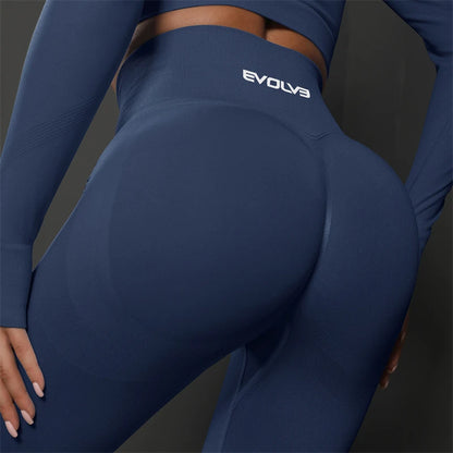 EVOLVE Women Scrunch Seamless Leggings