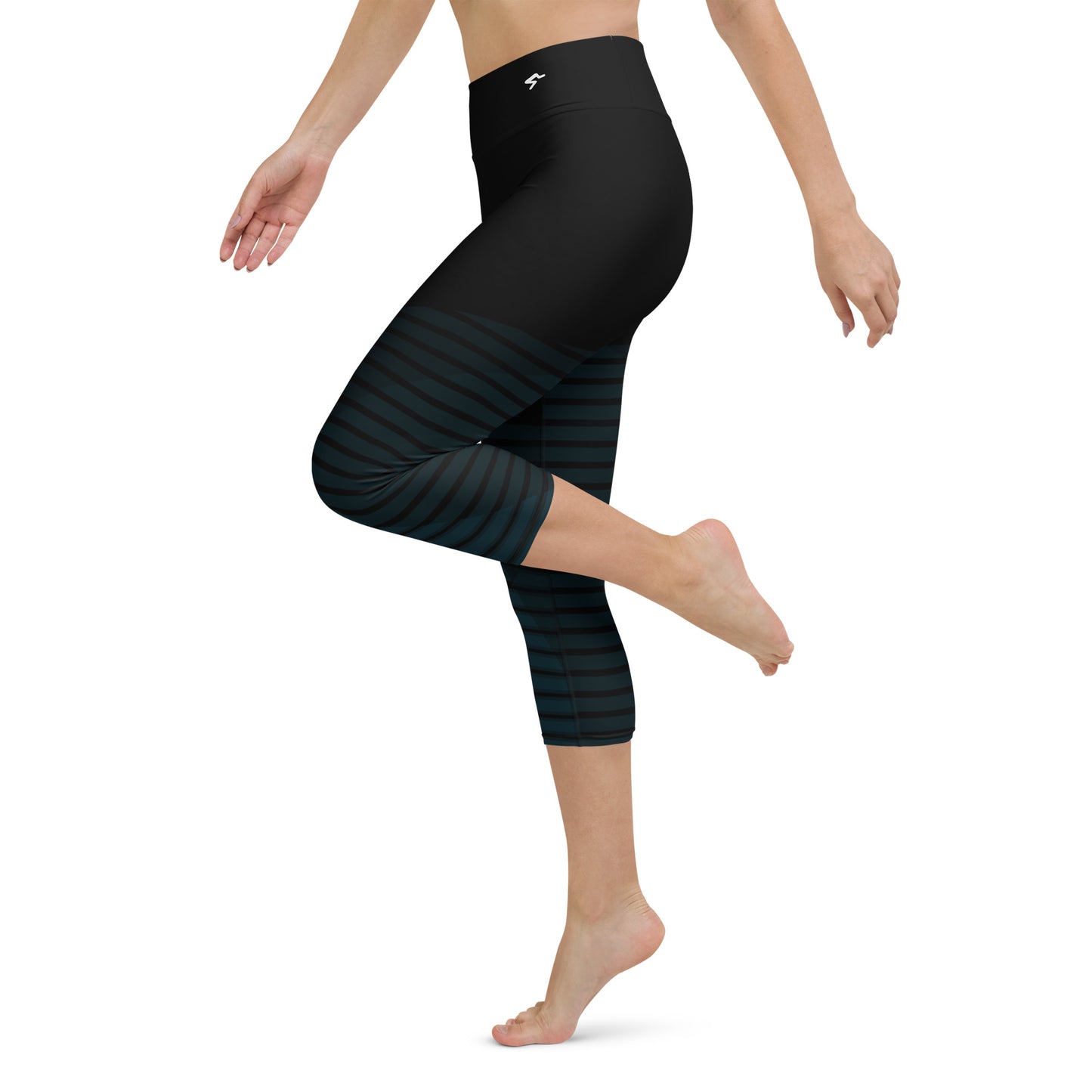 The Gymbum UK Blue Horizon QuickDry Yoga Capri Leggings