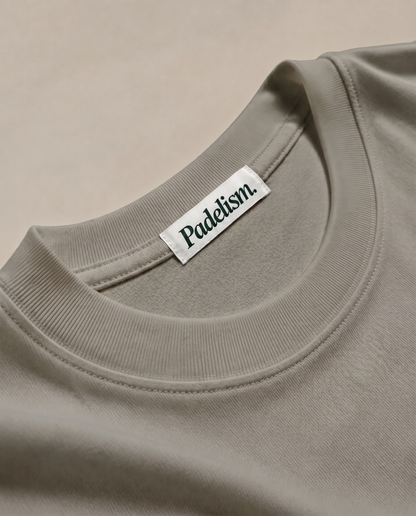 Oat gray heavyweight T-shirt with crew neck seam and woven brand neck label